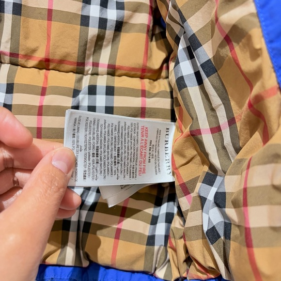 Burberry Kids Blue Puffer Jacket 3Y - Picture 5 of 10